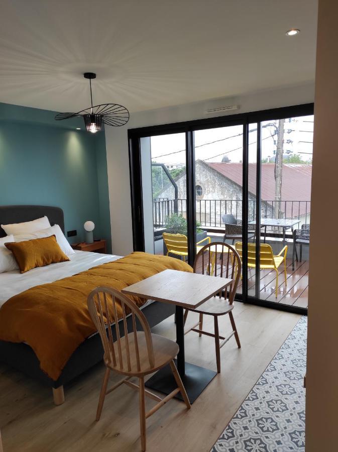 Appart Hotel & Spa La Villa Du Port 瓦讷 外观 照片